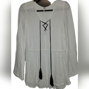 Free People White Tunic. Oversize Small.